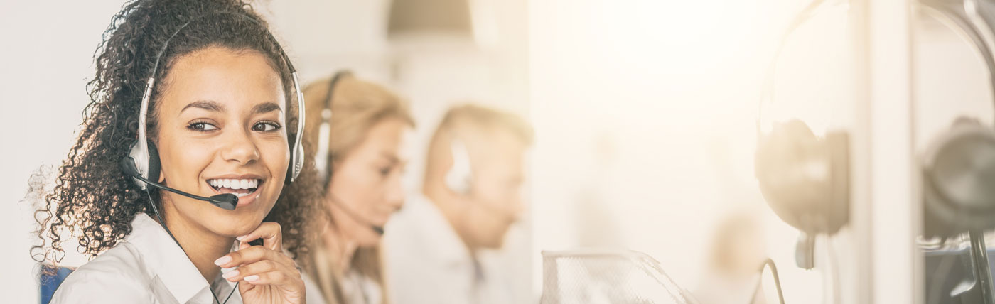 Servicemitarbeiterin der J&T Direktbank